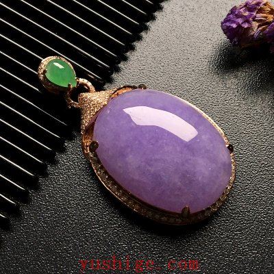 为什么紫罗兰翡翠买回家后颜色没有之前的美艳了?