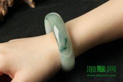 翡翠佩戴有方